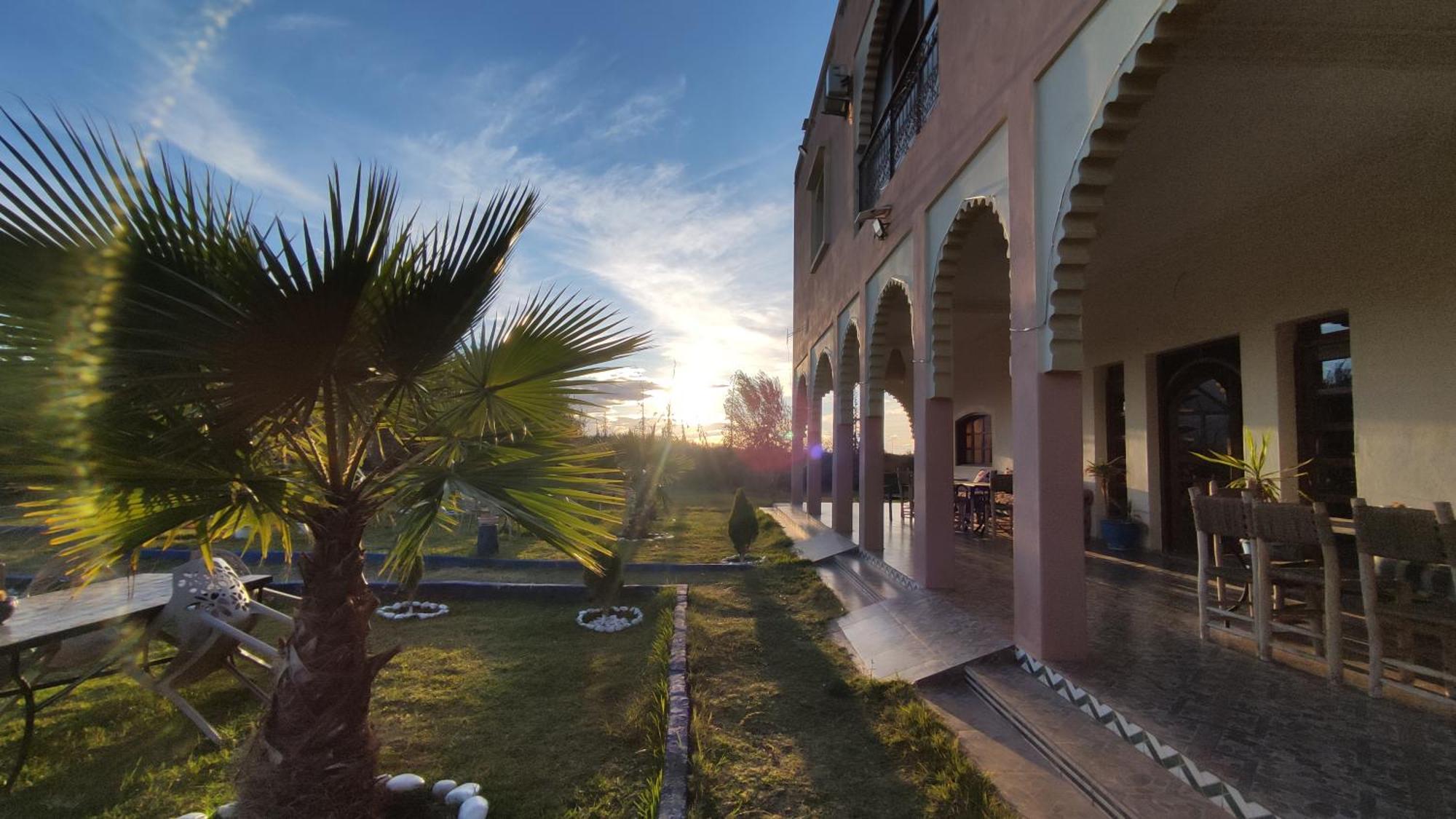 Guest House Qodwa Sidi Abdallah Ghiat Eksteriør billede