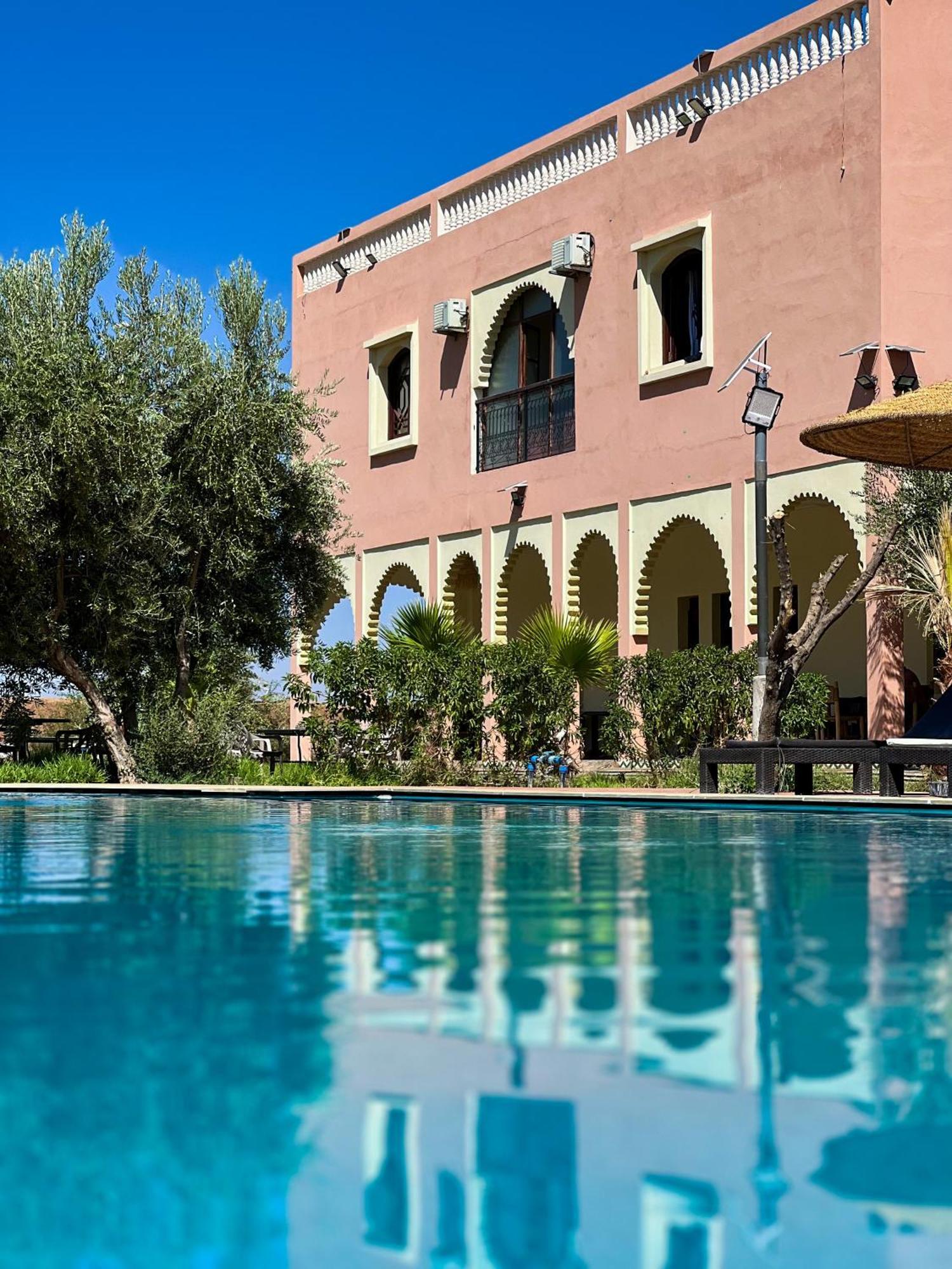 Guest House Qodwa Sidi Abdallah Ghiat Eksteriør billede