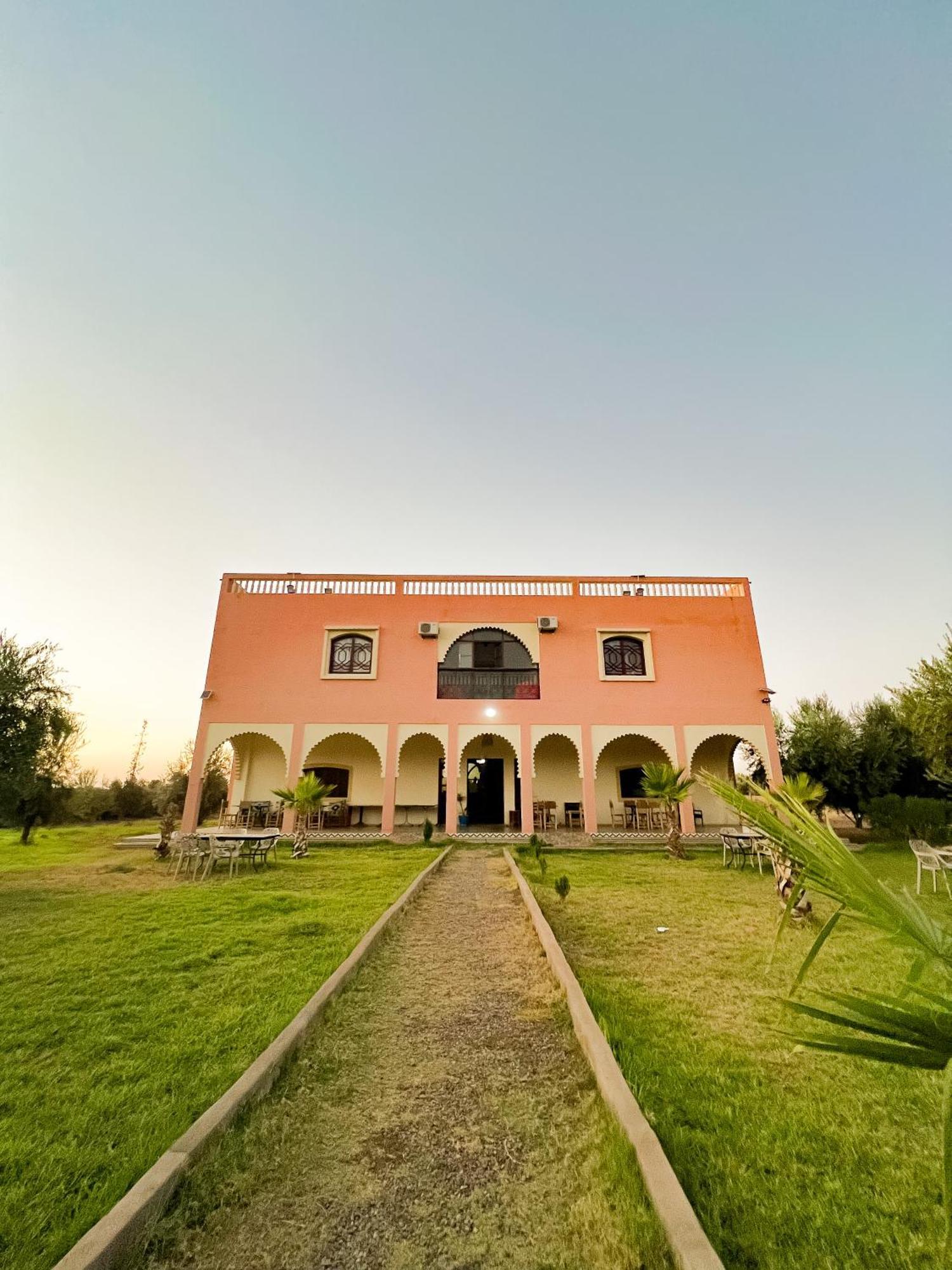 Guest House Qodwa Sidi Abdallah Ghiat Eksteriør billede