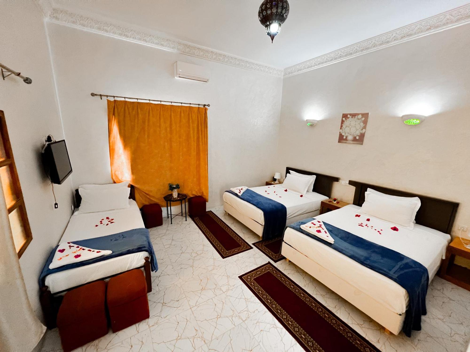 Guest House Qodwa Sidi Abdallah Ghiat Eksteriør billede
